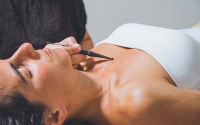 Dor nas costas: como a reflexologia mudou tudo em 5 sessões
